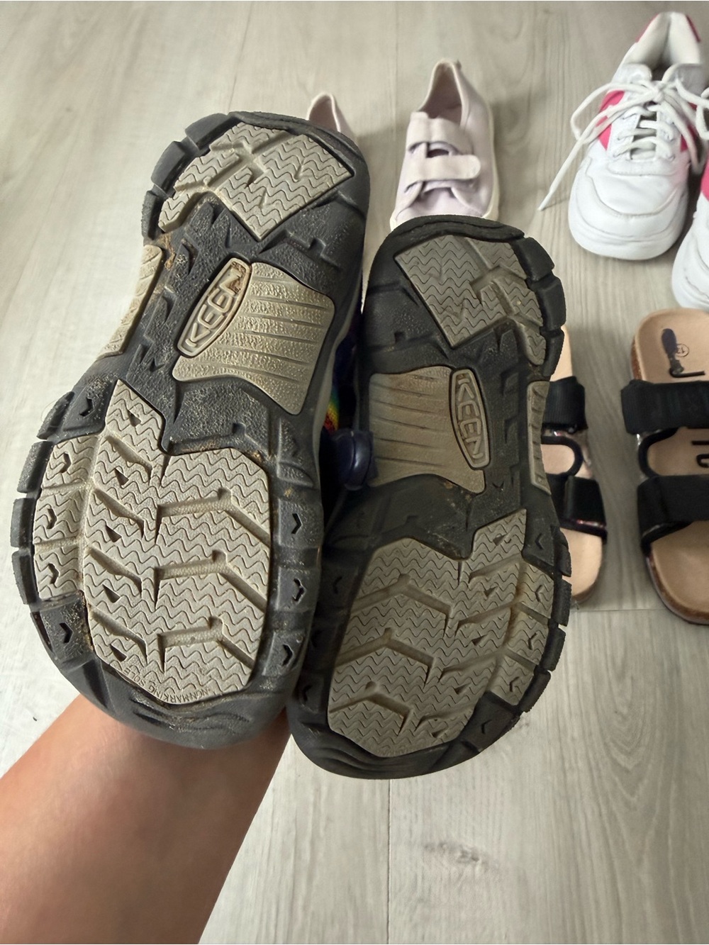 Girls shoes size 13 - Picture 2 of 10